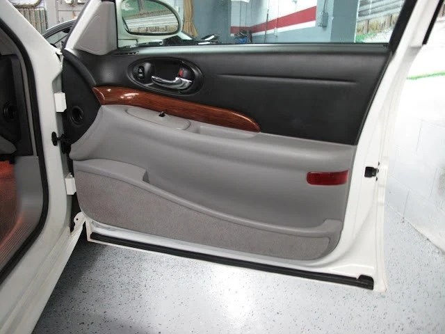 2004 Buick LeSabre - Image 13 of 21