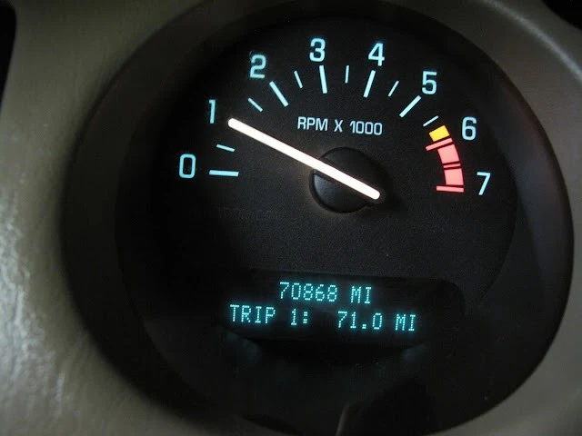 2004 Buick LeSabre - Image 4 of 21