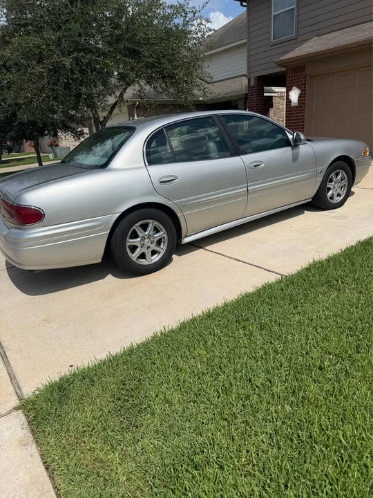 2004 Buick LeSabre - Image 2 of 8
