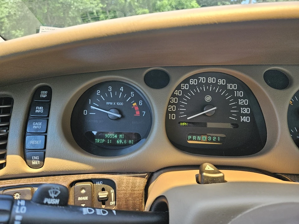 2004 Buick LeSabre - Image 9 of 15