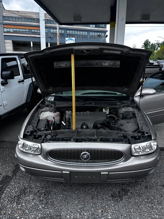 2004 Buick LeSabre - Image 4 of 16