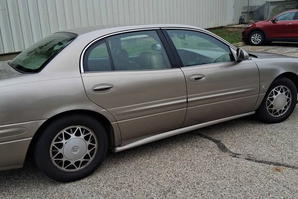 2004 Buick LeSabre - Image 3 of 4