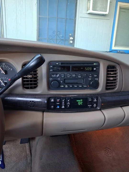 2004 Buick LeSabre - Image 10 of 12