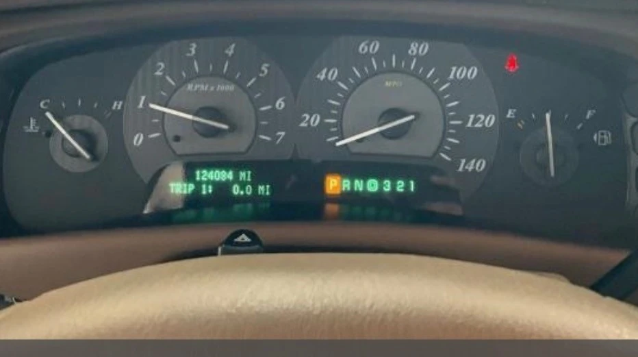 2004 Buick Park Avenue - Image 7 of 9