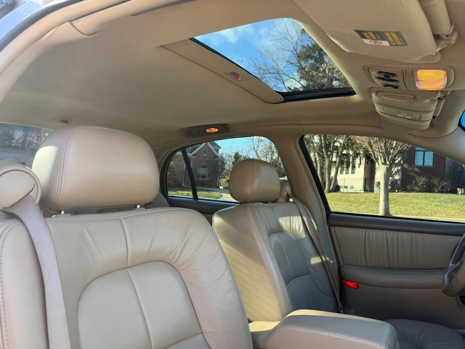 2004 Buick Park Avenue - Image 18 of 21