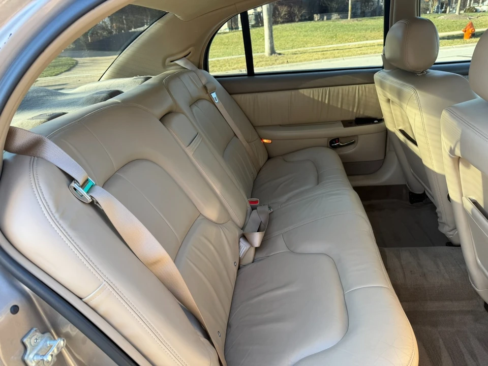 2004 Buick Park Avenue - Image 15 of 21