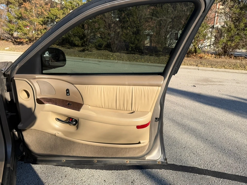 2004 Buick Park Avenue - Image 16 of 21
