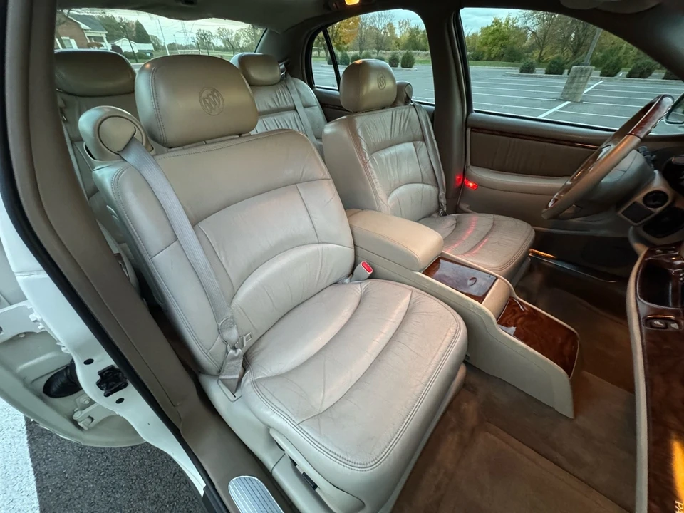 2004 Buick Park Avenue - Image 20 of 21