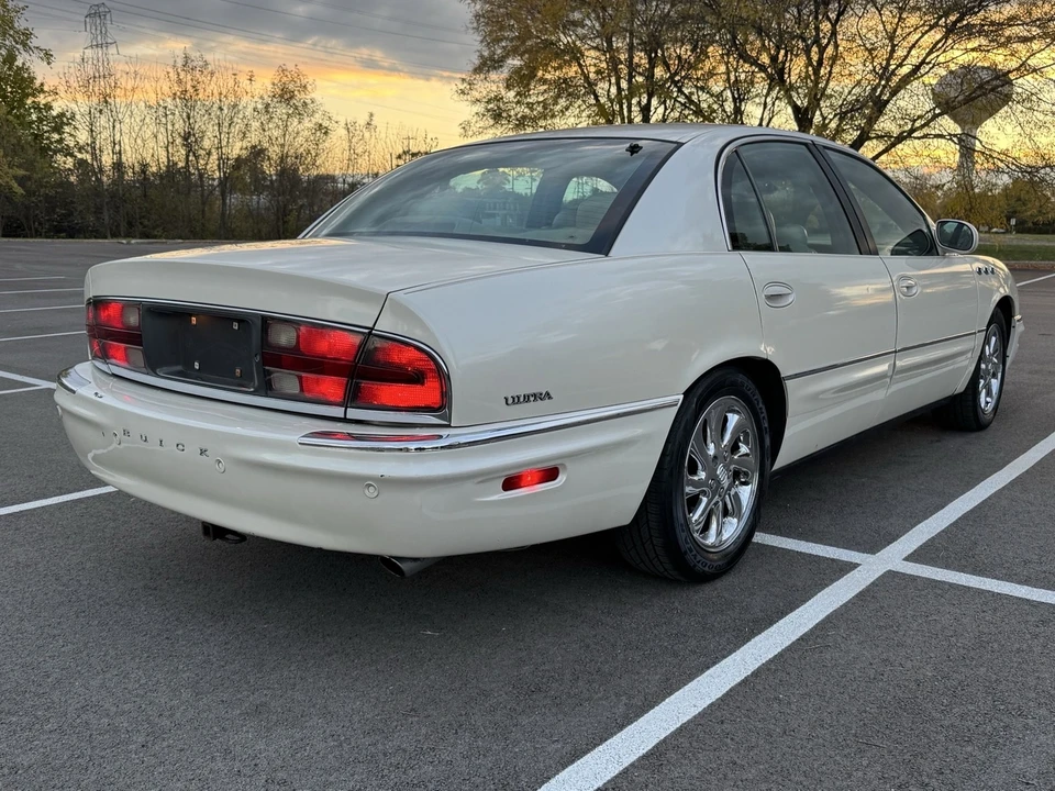 2004 Buick Park Avenue - Image 12 of 21