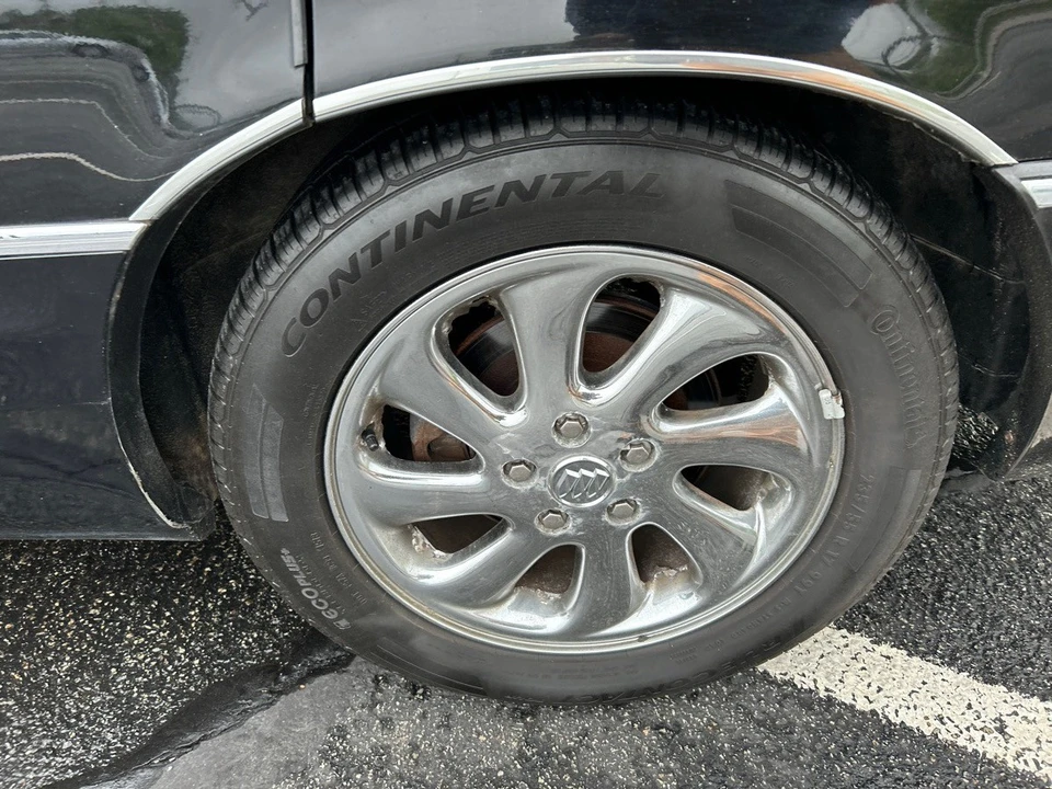 2004 Buick Park Avenue - Image 13 of 18