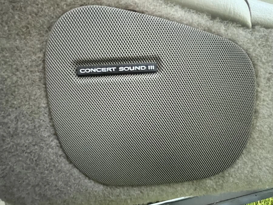 2004 Buick Park Avenue - Image 24 of 31