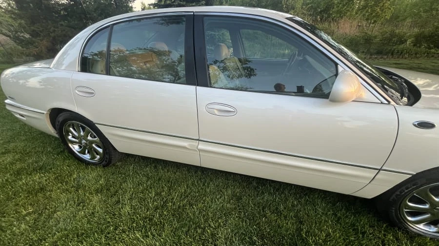 2004 Buick Park Avenue - Image 10 of 31
