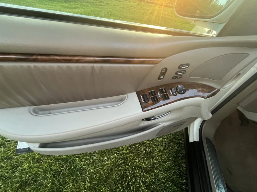 2004 Buick Park Avenue - Image 27 of 31