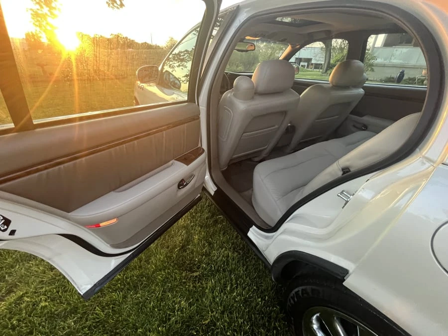 2004 Buick Park Avenue - Image 14 of 31