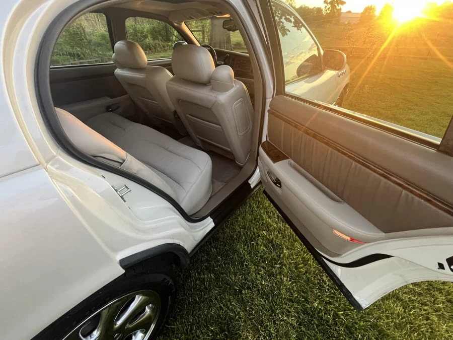 2004 Buick Park Avenue - Image 15 of 31