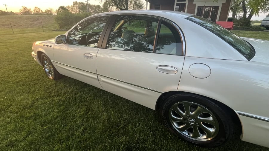 2004 Buick Park Avenue - Image 3 of 31