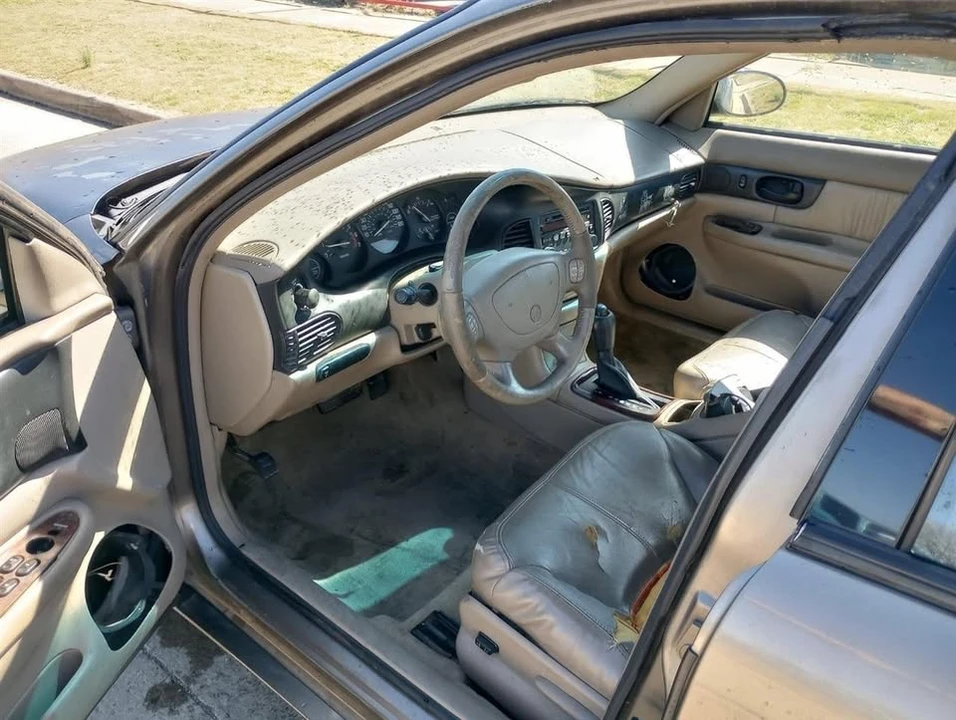 2004 Buick Regal - Image 7 of 8