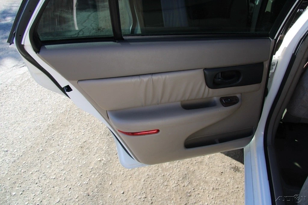 2004 Buick Regal - Image 17 of 21