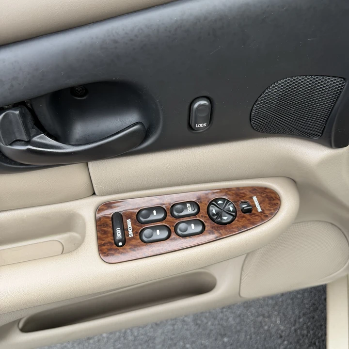 2004 Buick Regal - Image 15 of 31
