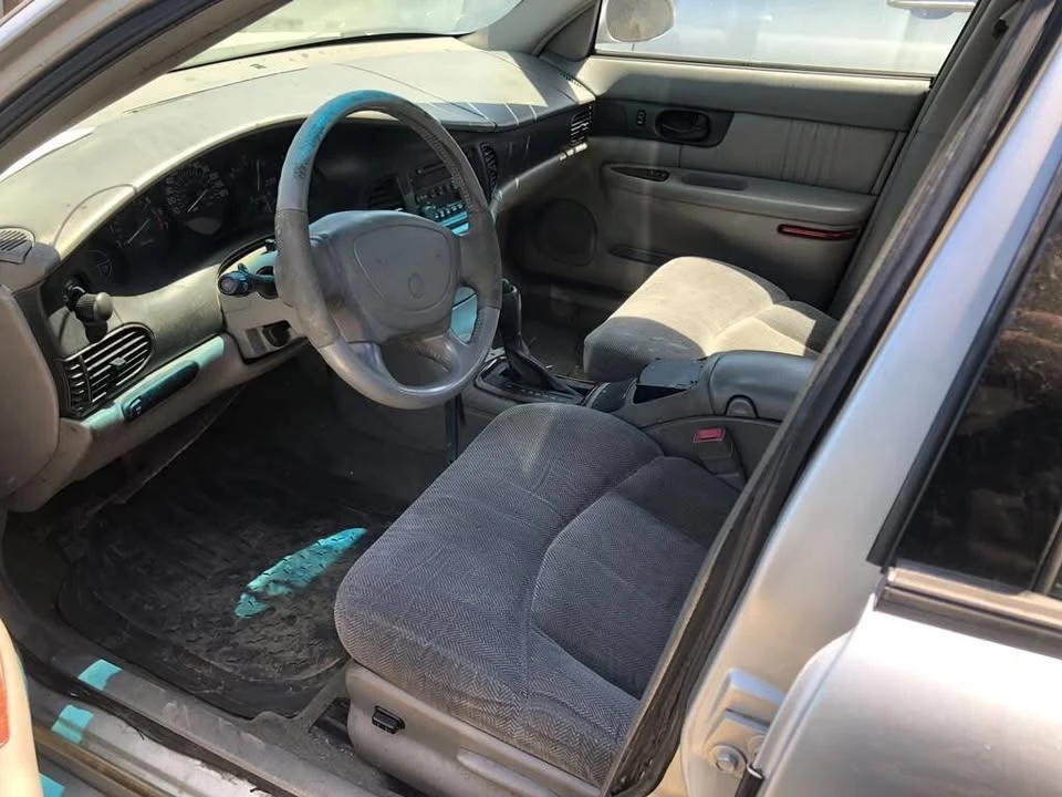 2004 Buick Regal - Image 2 of 5