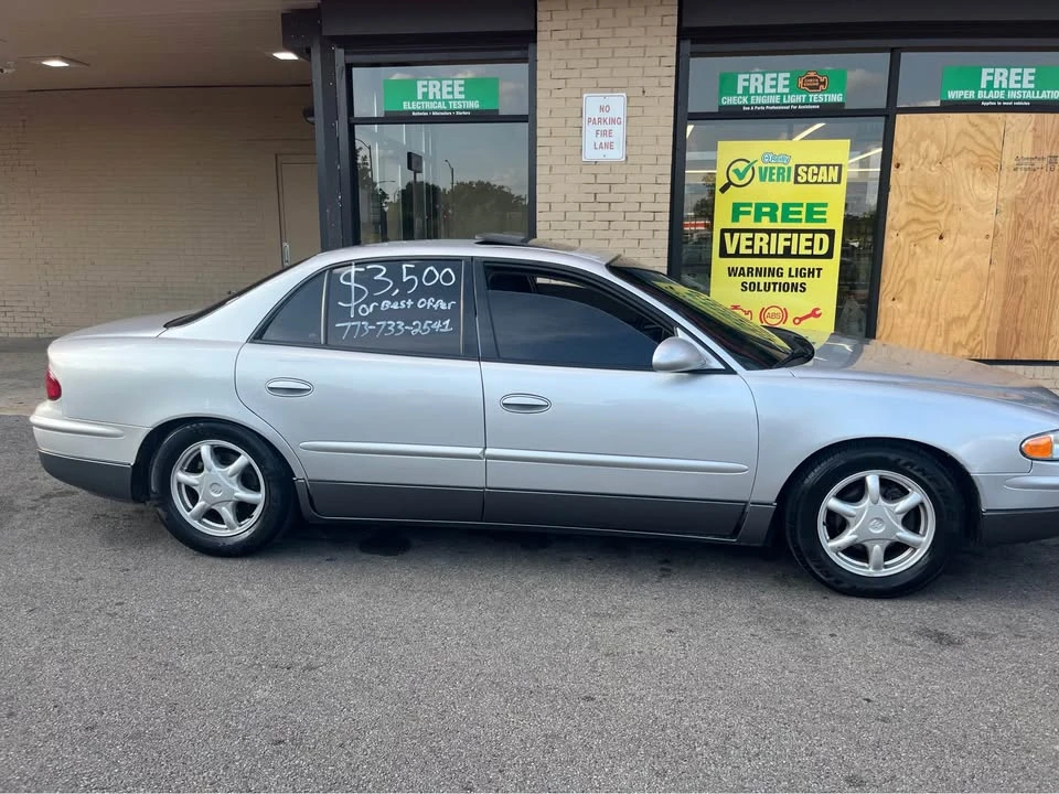 2004 Buick Regal - Image 13 of 19