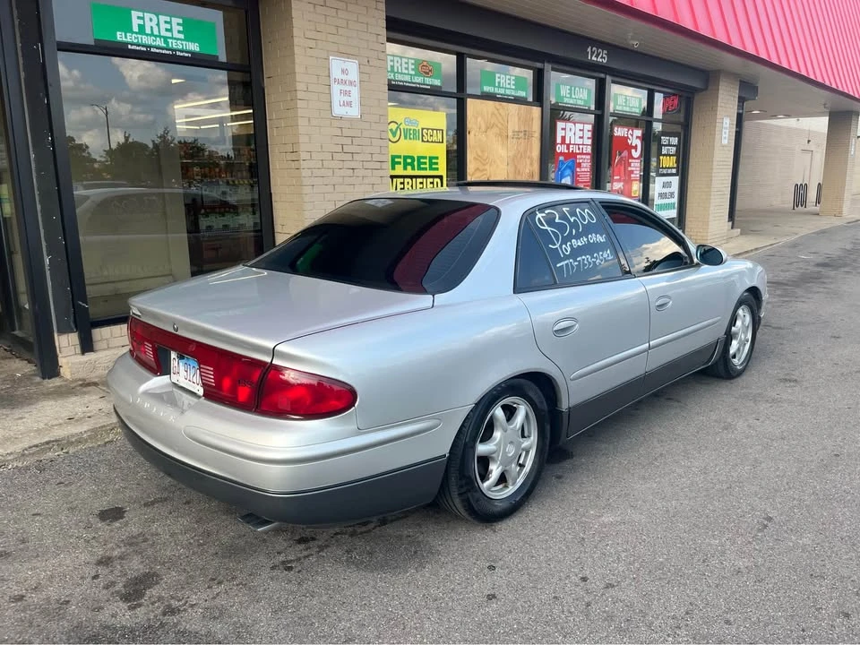 2004 Buick Regal - Image 12 of 19