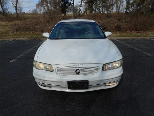 2004 Buick Regal - Image 11 of 12