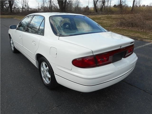 2004 Buick Regal - Image 7 of 12
