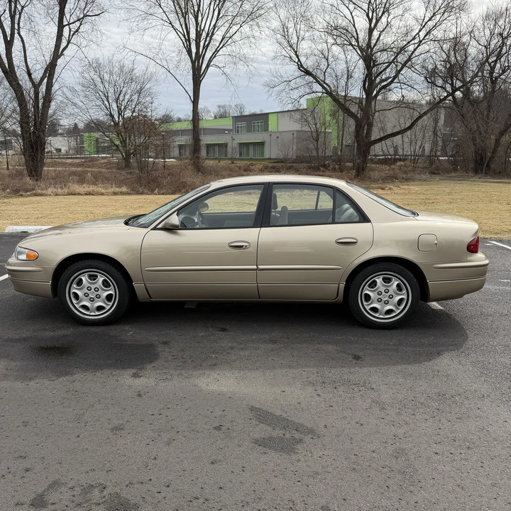 2004 Buick Regal - Image 8 of 12