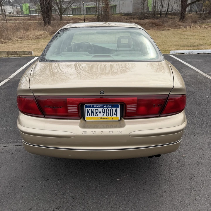 2004 Buick Regal - Image 5 of 12