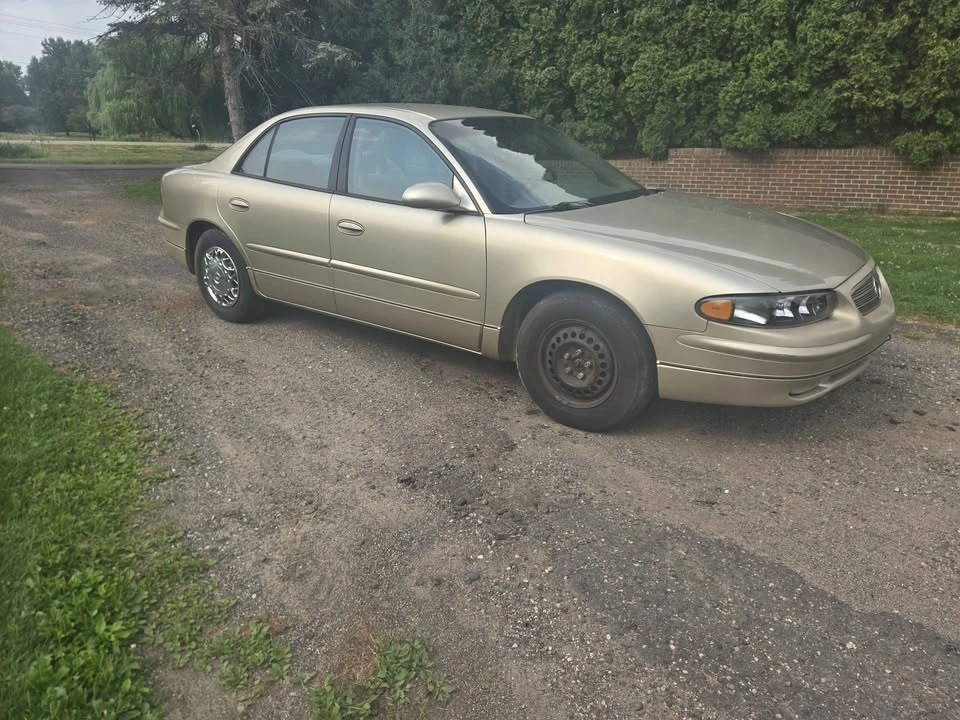 2004 Buick Regal - Image 6 of 8