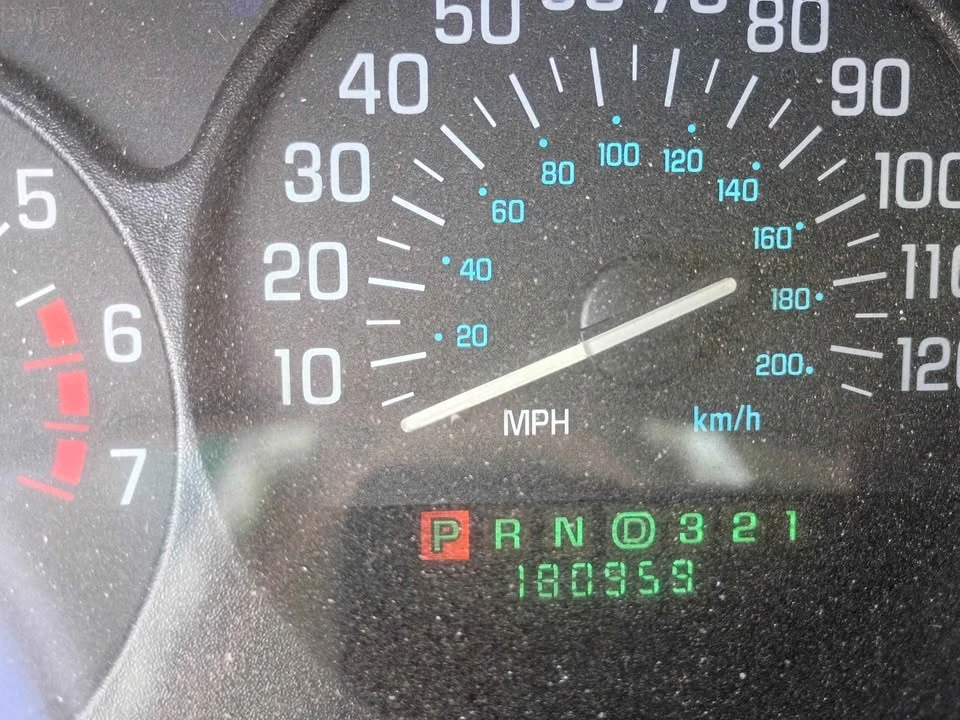 2004 Buick Regal - Image 10 of 10