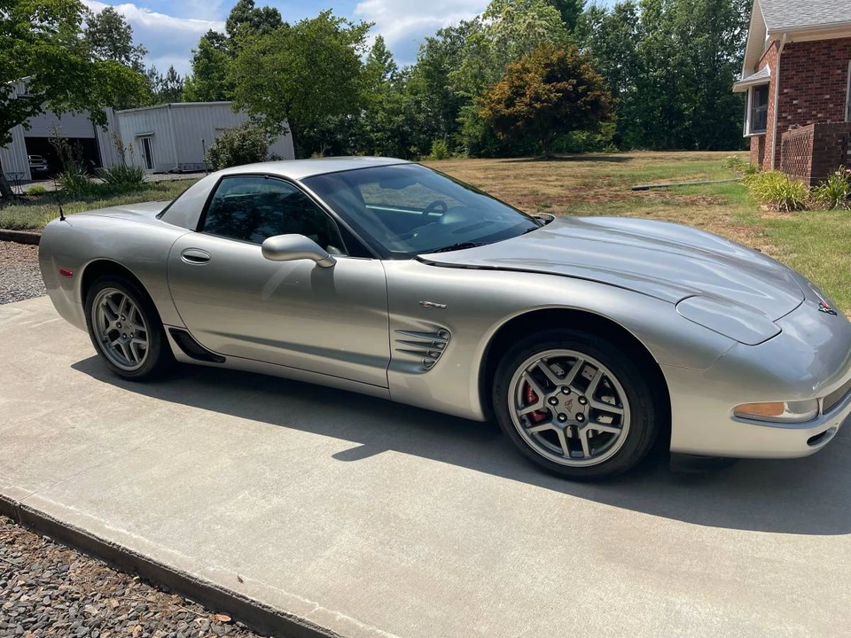 2004 Chevrolet Corvette C5 Z06 - Image 3 of 12