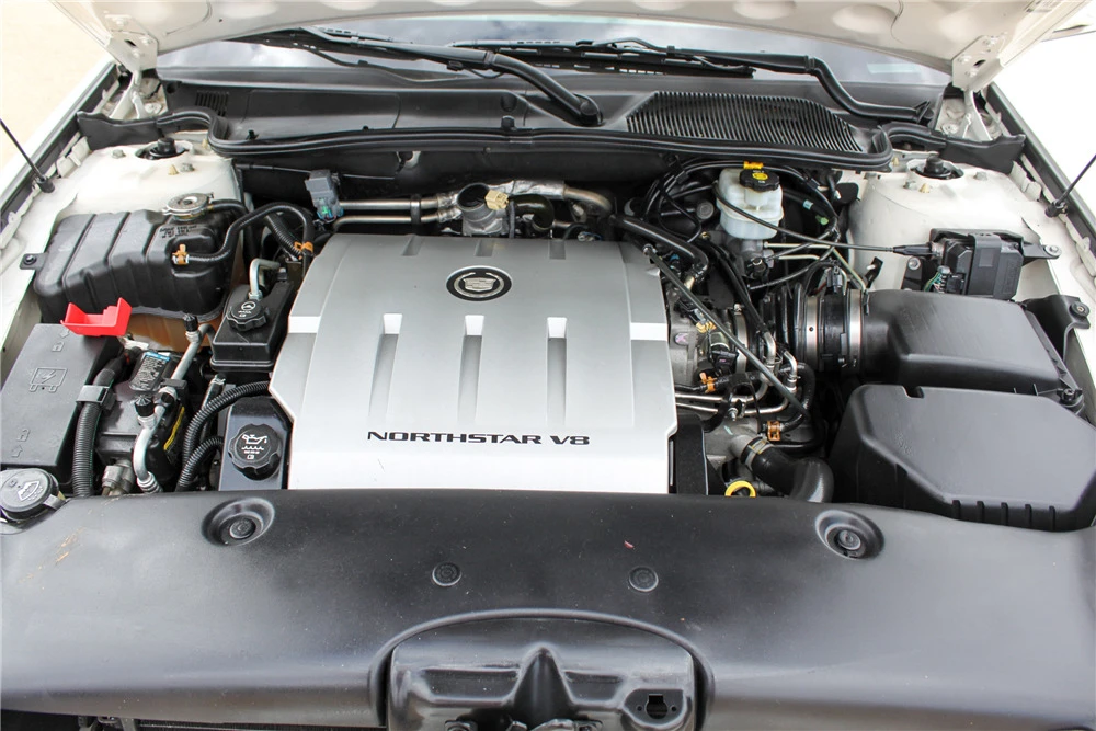 2004 Cadillac DeVille 8th Gen - Image 3 of 4