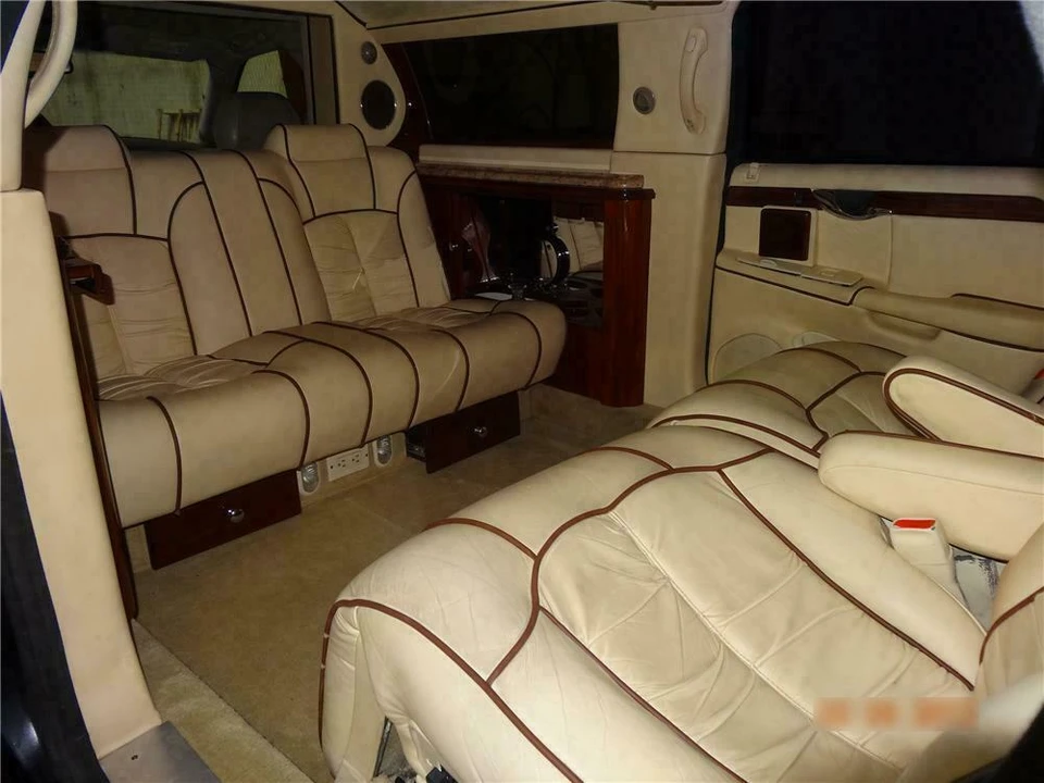2004 Cadillac DeVille 8th Gen - Image 4 of 5