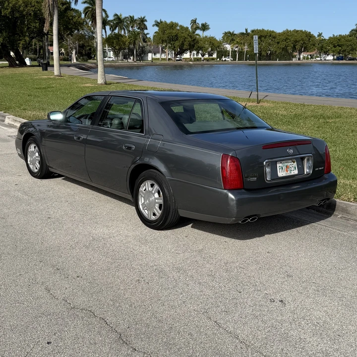 2004 Cadillac DeVille 8th Gen - Image 2 of 12
