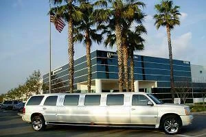 2004 Cadillac Escalade & EXT 2nd Gen - Image 4 of 4
