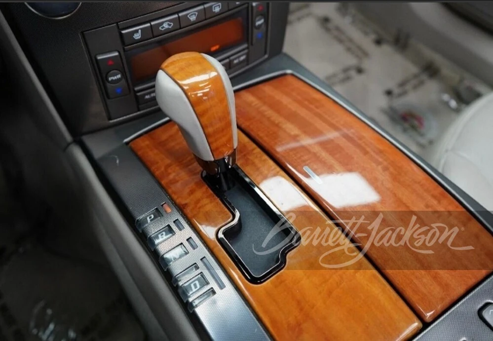 2004 Cadillac XLR - Image 6 of 20