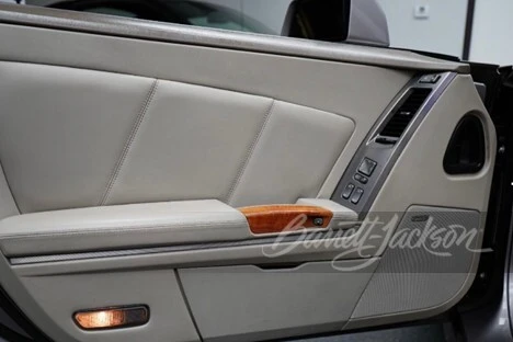 2004 Cadillac XLR - Image 9 of 20