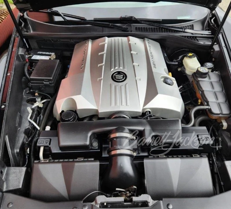 2004 Cadillac XLR - Image 3 of 9