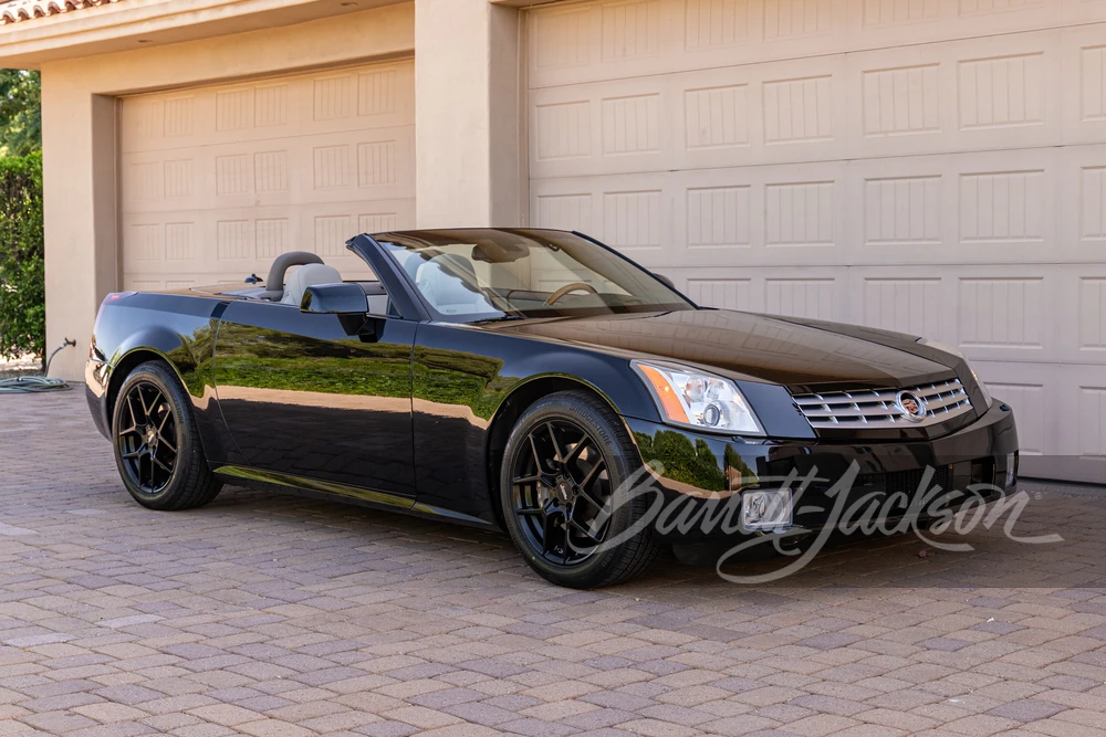 2004 Cadillac XLR - Image 2 of 24
