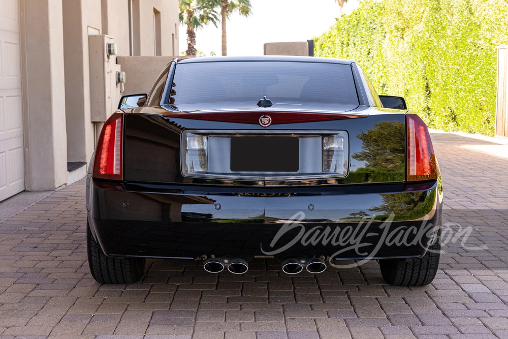 2004 Cadillac XLR - Image 18 of 24