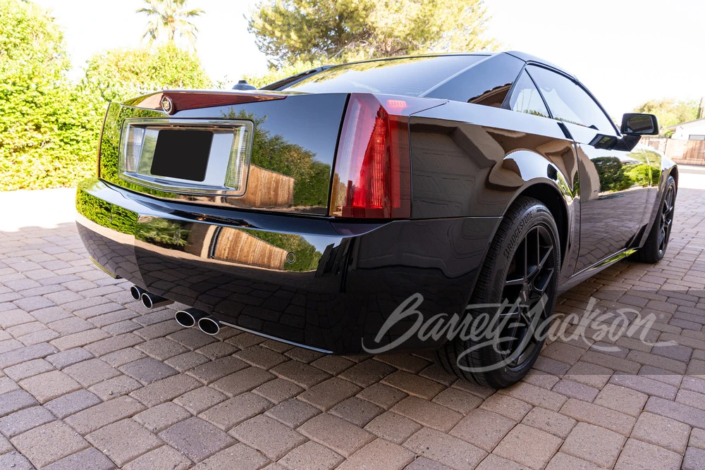 2004 Cadillac XLR - Image 22 of 24