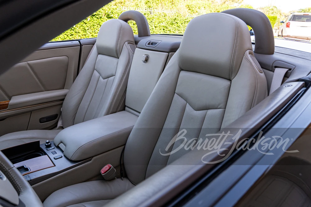 2004 Cadillac XLR - Image 11 of 24