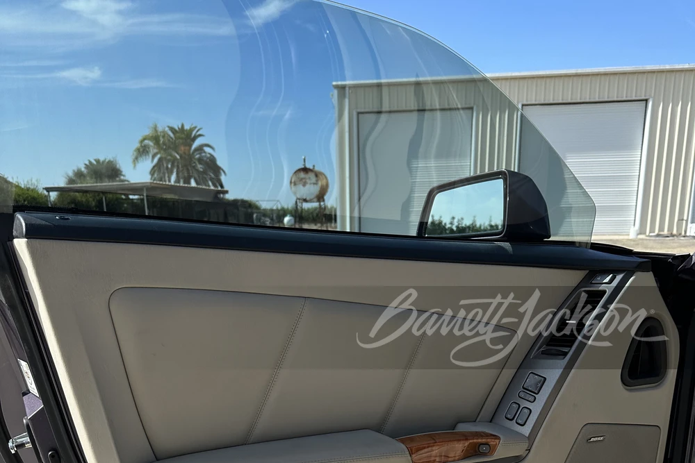 2004 Cadillac XLR - Image 18 of 21