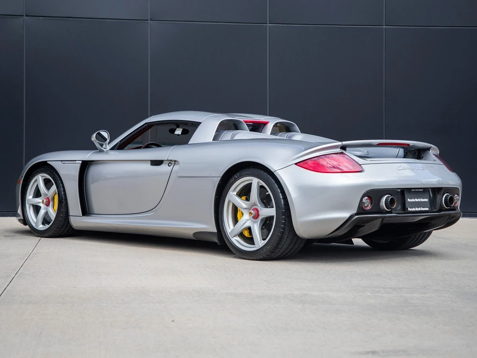 2004 Porsche Carrera GT - Image 6 of 31