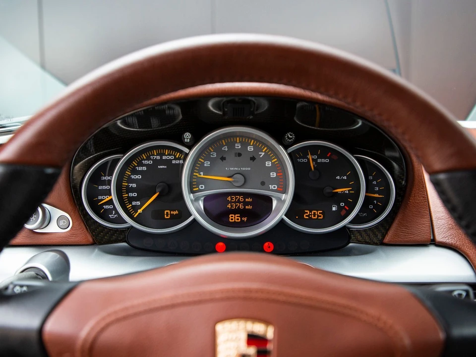 2004 Porsche Carrera GT - Image 25 of 31