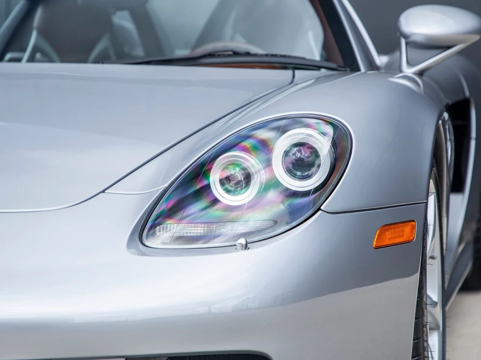 2004 Porsche Carrera GT - Image 9 of 31