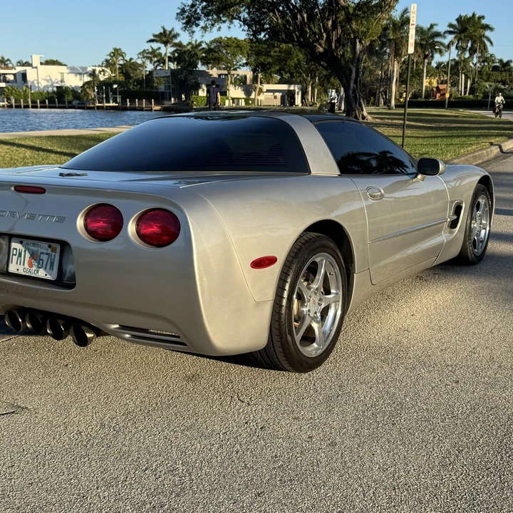 2004 Chevrolet Corvette C5 - Image 11 of 12