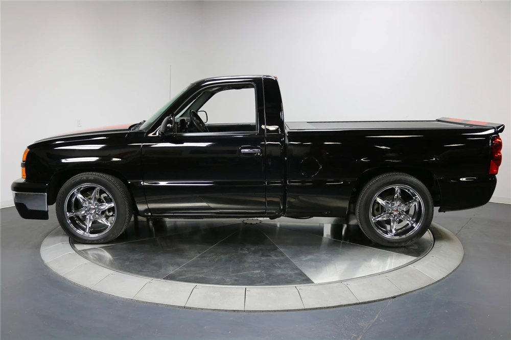 2004 Chevrolet Silverado 1st Gen - Image 5 of 5